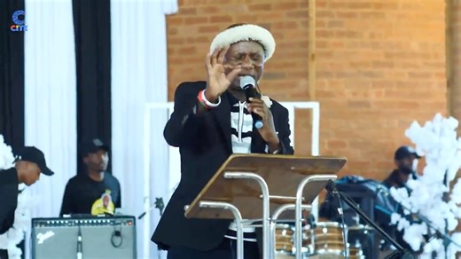 #RememberingMoyoxide: Two weeks ago Nkulumane MP Desire “Moyoxide” Moyo shared a heartfelt poem at Babongile Sikhonjwa’s memorial, celebrating his life and legacy. Now Moyoxide is the one who will be remembered as a passionate artist, who as a legislator was committed to uplifting the arts sector and welfare of Bulawayo. | Centre For Innovation and Technology