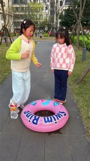 “Magic Jump Hack 😱💧 | Sister Rescue Trick 👭✨”