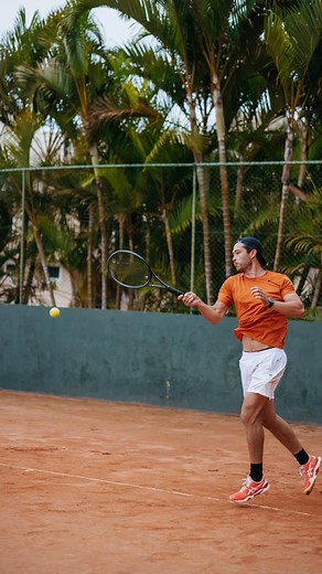 Francisco Lachowski on Instagram: "New string/new grip/happy days"