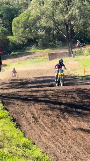 Motorcycling Australia has updated the junior number plate colour requirements for 2026. If your plates need changing, don’t leave it ‘til the last minute before your first round! Order your dirt bike front side number plate graphics now: https://omegamotographics.com/collections/number-plates Already running an Omega kit? Email us at support@omegamotographics.com with your new colours and we’ll send you a quick quote. | Omega Moto Graphics