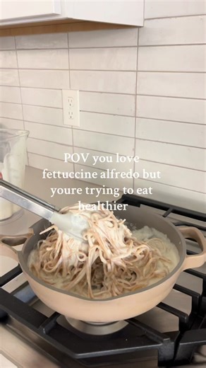 Healthy Alfredo Pasta Recipe with Hidden Veggie | Low Calorie & High Protein