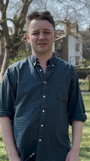 Do you care for a loved-one who struggles with drinking enough water? Jelly Drops are hydrating 95% water sugar-free candy, made with electrolytes and B-vitamins to boost hydration and support health and wellbeing. Perfect for seniors who forget or resist drinking fluids. | Jelly Drops