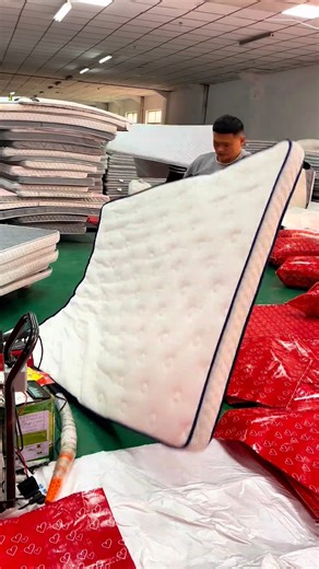 Mattress Vacuum Packing. #VacuumPacking #MattressPacking | Bazmechanic