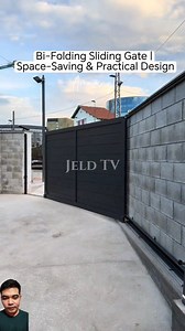 This folding sliding gate features panels that fold while sliding along the side track. It’s space-saving and doesn’t block the driveway. A smart idea if you’re looking for a modern and practical gate for your own home. All rights belong to the original owner of the images or video. Disclaimer: No copyright infringement is intended. All rights belong to the original owner. #BiFoldingGate #SlidingGate #SpaceSaving #ModernDesign #GateDesign #ConstructionIdeas #HomeInnovation #EngineeringIdeas #Sun