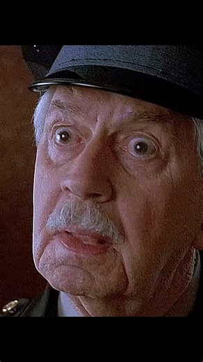 Kevin Faces the Wet Bandits Again in a Christmas Trap Full of Chaos |Lost in New York (1992)