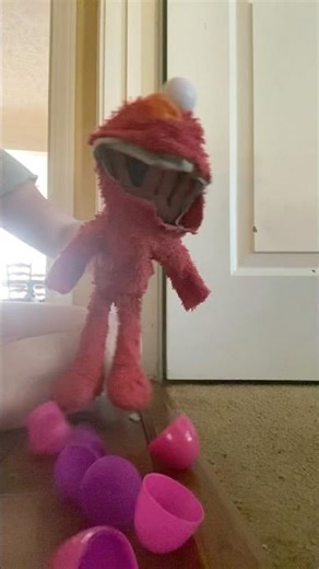 elmo world eggs intro