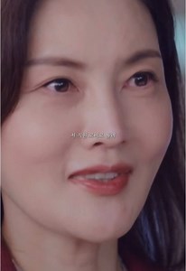 킹더랜드 1화: 호텔 로비에서의 첫 만남