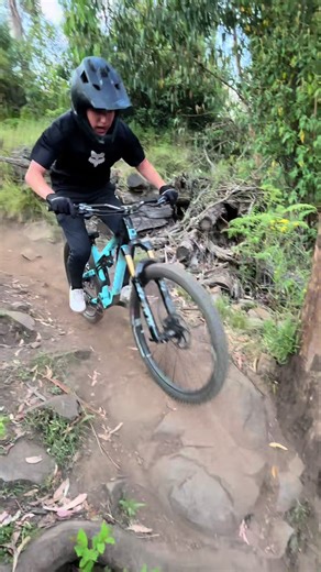 Silvan Skinny Incident: A Commencal Bikes Review