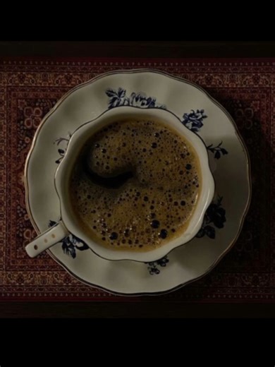 send this to that friend that needs a pick me up #eddiemunson #strangerthings #Josephquinn #strangerthings4 #strangerthings5