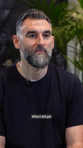 Mile Jedinak and Tony Popovic react to the former CommBank #Socceroos captain becoming our new assistant coach 💚💛 “It’s a tremendous privilege” 🫡 | CommBank Socceroos