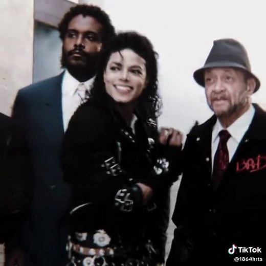 Michael Jackson — The Blue Gangsta Edit