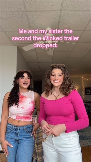 RACHEL THOMAS on Instagram: "The Glinda to my Elphaba 💕💚 #wicked #wickedmovie #theater #musicals #elphaba #forgood #wickedforgood @wickedmovie @wickedthesoundtrack @universalpictures"