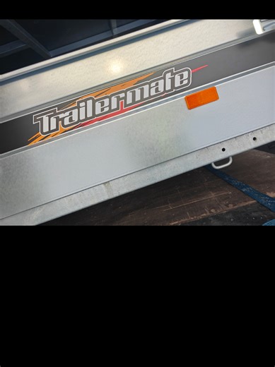 Lisää tavaraa! Nyt meiltä myös pihasta uusi koko 350*185! ovh. 3690€ sis. alv kuomulla #trailermate #laatua #apupesoset #kärrikauppias