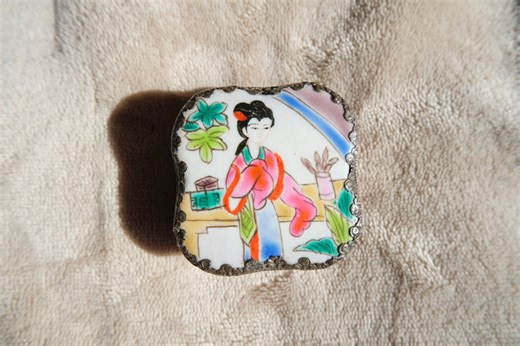 Vintage Porcelain Jewelry Box With Mirror: Chinese Lady Design - Etsy