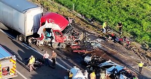 Truck crash on Texas highway kills four family members