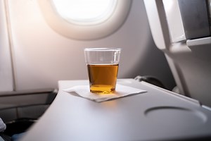 Drinking then napping on plane could be harmful to body: study