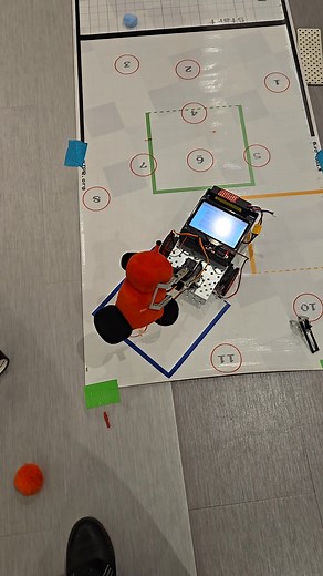 This week in Junior Botball!! | Elaine Griggs