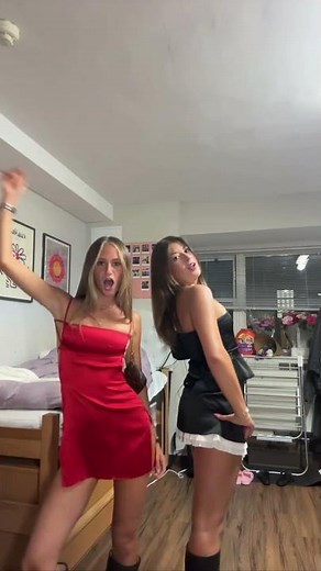 🔥 Hottest TikTok Dances You NEED to Learn! 💃