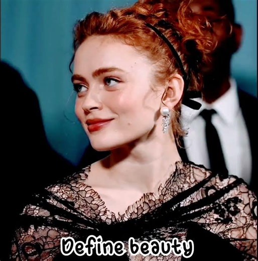 Define beauty 😍 #strangerthings#sadiesink#foryou#viralreels #edit#shortsfeed@SadieSink-fanpage