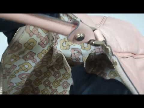 Gucci packing video D-ring hobo