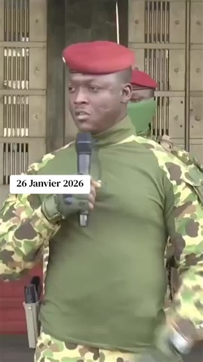 PREMIÈRE CÉRÉMONIE DE MONTÉE DES COULEURS DE L'ANNÉE 2026 AU PALAIS PRÉSIDENTIEL DE KOULOUBA (26.01.2026)