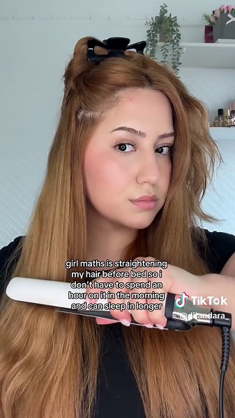 Pro Tips for Straight Hair: Hairspray & Brushing Technique