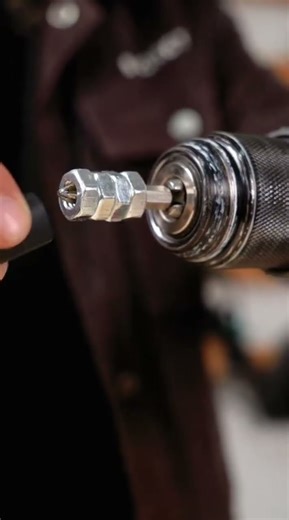 This is one way to install a nut so that it doesn't come off easily#youtubeshorts