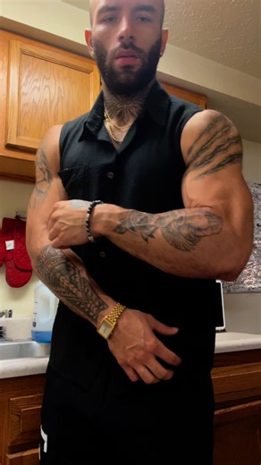 Bryce Laughlin Fitness Model Abs 150lb Transformation Alpha Dom on Instagram