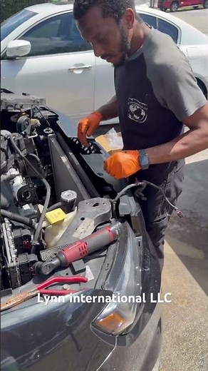 Quickest way to change Jeep grand Cherokee srt radiator