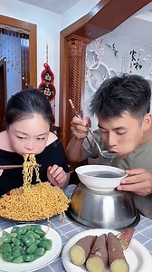 1.5M views · 9.6K reactions | Food Prank Gone Wrong! Husband & Wife’s 2025 Comedy Hit!  一定要看到最后  | New trand | Facebook