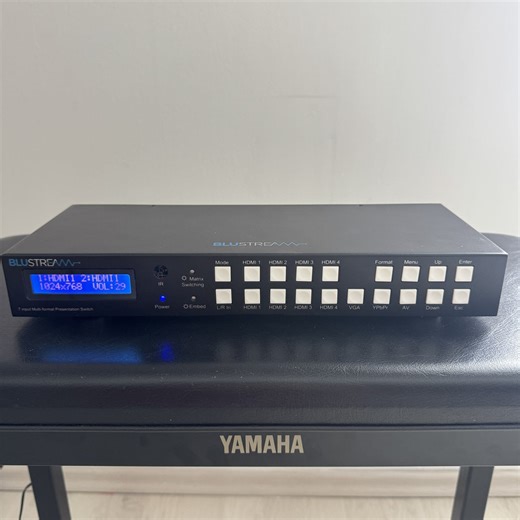 Blustream MFP72 – 7 ulaza, multi-format switch