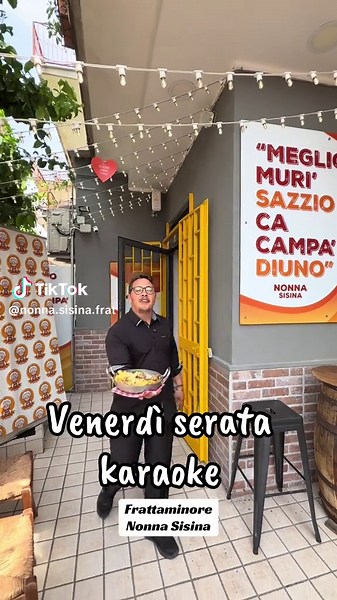 Nonna Sisina 🍝 Trattoria napoletana 📍 Frattaminore – Via Bologna 5 Sapori di casa, profumo di tradizione e tanto amore in ogni piatto ❤️ Da noi ogni ricetta racconta una storia, come quelle di una volta. ⏰ Chiuso il martedì 🍽 Domenica solo a pranzo 🍽 Gli altri giorni pranzo e cena 📞 Info e prenotazioni: 351 887 3286 #frattaminore #trattorianapoletana #nonnasisina #NapoliNelCuore
