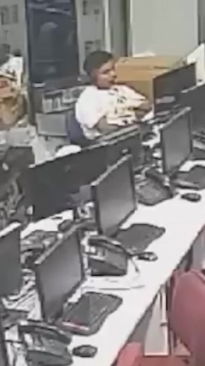 10K views · 293 reactions | scam caller shocked when I use his REAL NAME | The Scam Troller | Facebook