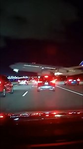 Emergency Landing on Busy Highway Stuns Drivers Los Angeles, California — March 12, 2025 In a heart-stopping display of emergency piloting, a light aircraft was forced to make an unplanned landing on a crowded interstate freeway late Wednesday night. Motorists traveling at highway speeds were suddenly joined by the low-flying plane as it descended between rows of cars, eventually touching down directly on the asphalt. The dramatic footage, captured from a dashboard camera, shows the aircraft ski