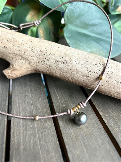 Tahitian Pearl Necklace, Pearl Leather Necklace, Genuine Pearl Boho Jewelry, Handmade Statement Necklace - Etsy