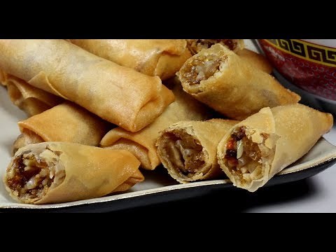 Dim Sum: Chinese Fried Spring Rolls with dipping sauce