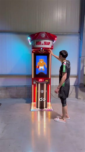 😭😭😭😭 #boxandslap #challenge #punchmachine #boxing