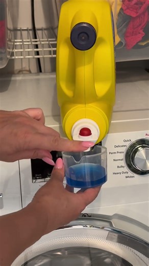 How to Pour Detergent Faster. Simple Laundry Hack That Saves Time # # #clening