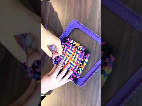 Made by me ultimate weaving loom set: How to make a purse