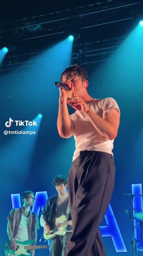 Never Get Tired of this Wallows Song | Concert Highlights