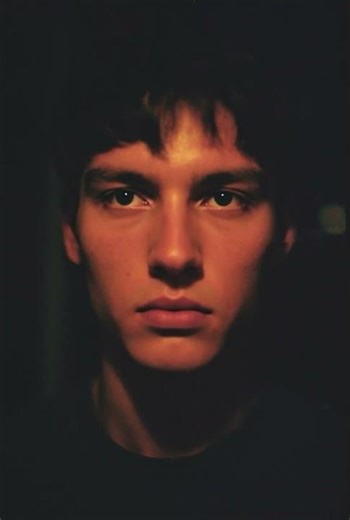 Don’t Try This Mirror Test at 3AM #creepy #horror #scarystories