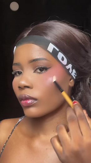 Lace Makeup Tutorial: Step-by-Step Guide