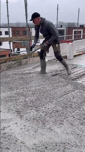 The Ultimate Guide to Concrete Pouring and Surface Leveling in American Construction