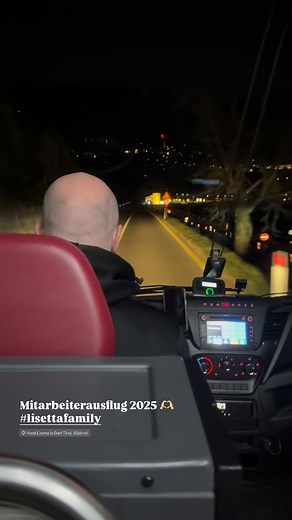 END OF SEASON 2025 🧡 #lisettagroßfamilie Unendlich dankbar, haben wir unser Lisetta geschlossen. Oh wooow, war das ne Zeit!!! 🧡 Was ein Umbau, was ne Neueröffnung, so viele neue Gesichter, so viele liebe Stammgäste, was ein unglaubliches Team! Wir sind so unglaublich dankbar. Dankbar und stolz, Euch alle an unserer Seite zu wissen. Und darauf haben wir gestern gefeiert, gelacht, gesungen, getanzt. Auf uns alle - auf die #lisettagroßfamilie 🧡 | Hotel Lisetta in Dorf Tirol, Südtirol