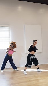 1.9M views · 34K reactions | CHOREOGRAPH WITH ME ⭐️ final results from my last session dancing to Watchu Kno About Me by @glorillapimp — I can’t tell you how many times we had to record this because it was EATING US UP  should I finish it & teach this one in LA?? 樂樂 Assist: @rain.drop Song: @glorillapimp #choreographwithme #choreography #dance #dancers #studiosession #danceclass #hiphop #glorilla | Beaulexx | Facebook