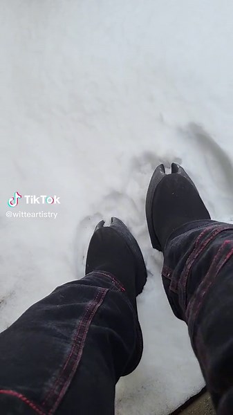 Creating Custom Hoof Shoes for Cosplay: A Winter Wonderland Adventure