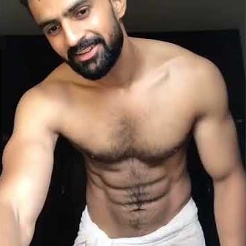 Gym desi men excersice after shower