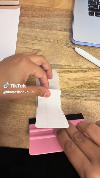 Creating Custom Bookmarks: A Step-by-Step Guide