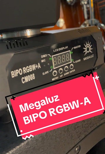 Megaluz BIPO RGBW-A: doble cara y efectos dinámicos de color