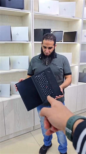 لابتوب استيراد خفيف جدا وسعره رخيص وشكله مميز جدا وبأقوى خصم ممكن تشوفه 😎 Lenovo x carbon إلحق إسال عن الخصم و استفيد ومتنساش ان كل مكونات الاجهزة اوريجنال بالكامل ومتنساش #مع_كومبيو_سيف_انت_دايما_في_الأمان